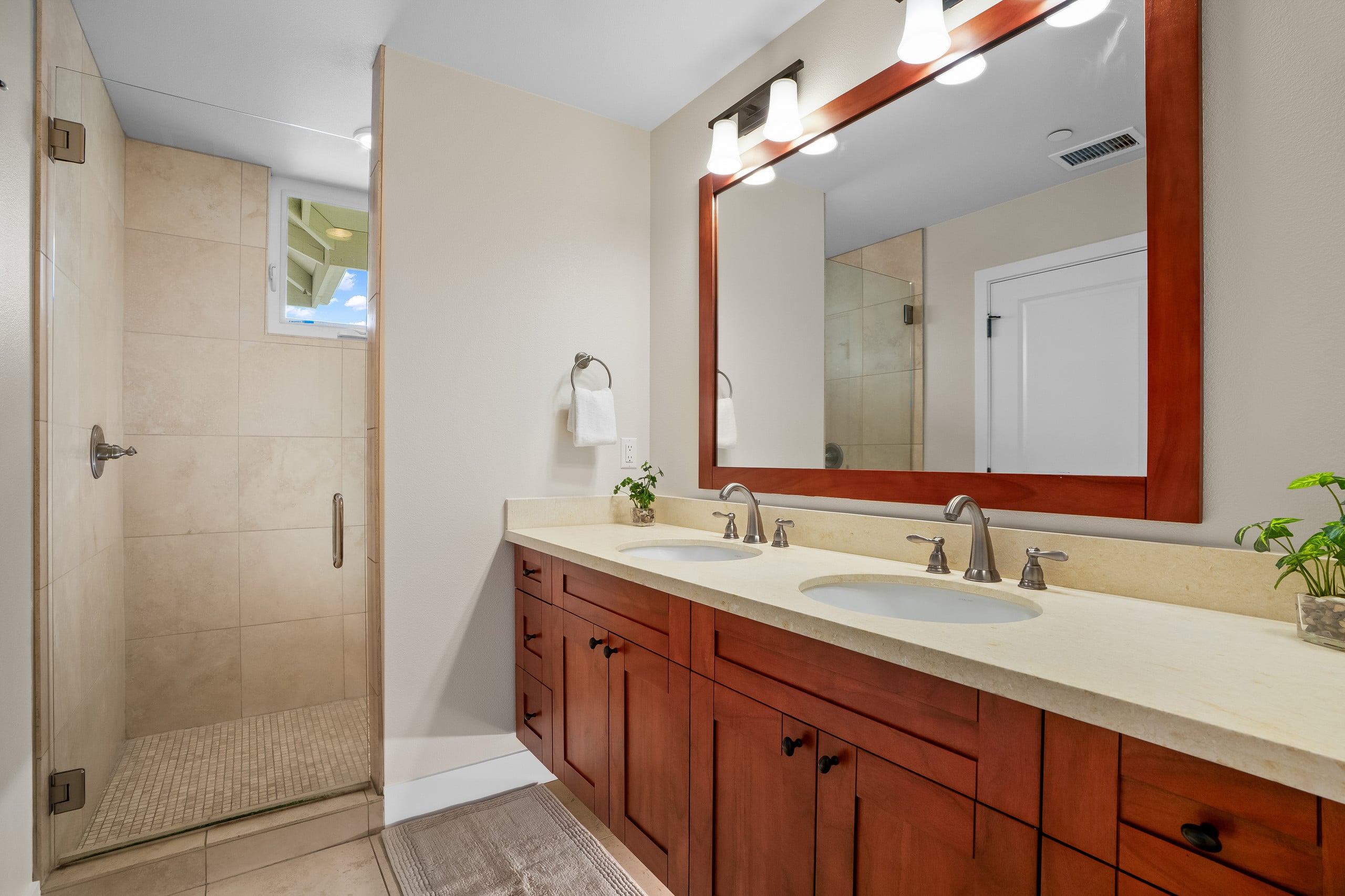 Condo in Koloa · ★4.76 · 3 bedrooms · 4 beds · 2.5 baths - Image 23