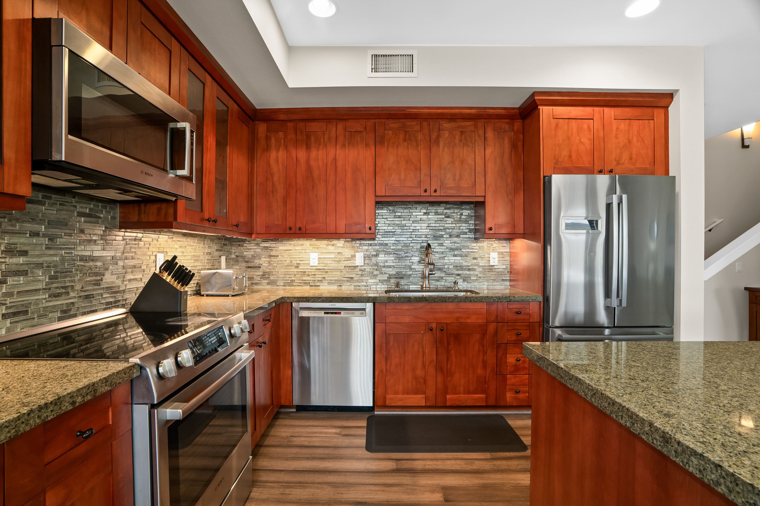 Condo in Koloa · ★4.76 · 3 bedrooms · 4 beds · 2.5 baths - Image 12