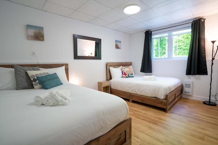 Soba u prizemlju – 2 bračna kreveta