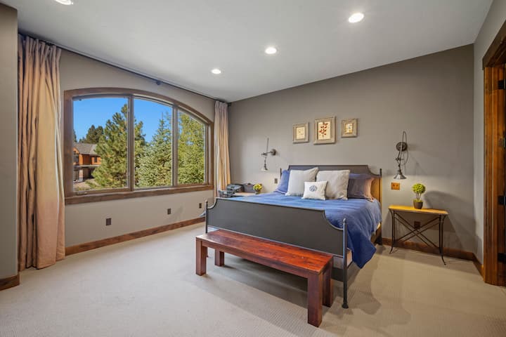 56599 Sunstone Loop-20