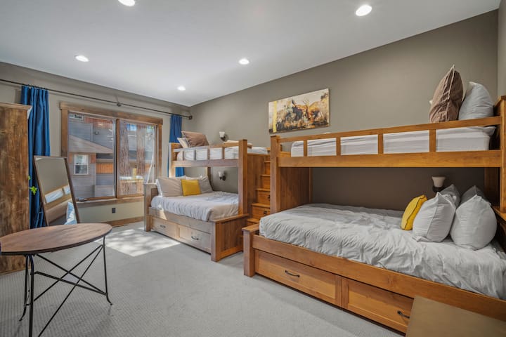 56599 Sunstone Loop-34