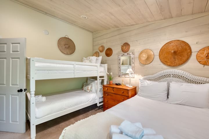 Საძინებელი 5.