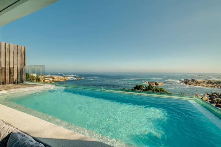 Gorgeous Apartment in Secure Block w/Sea Views (Ca