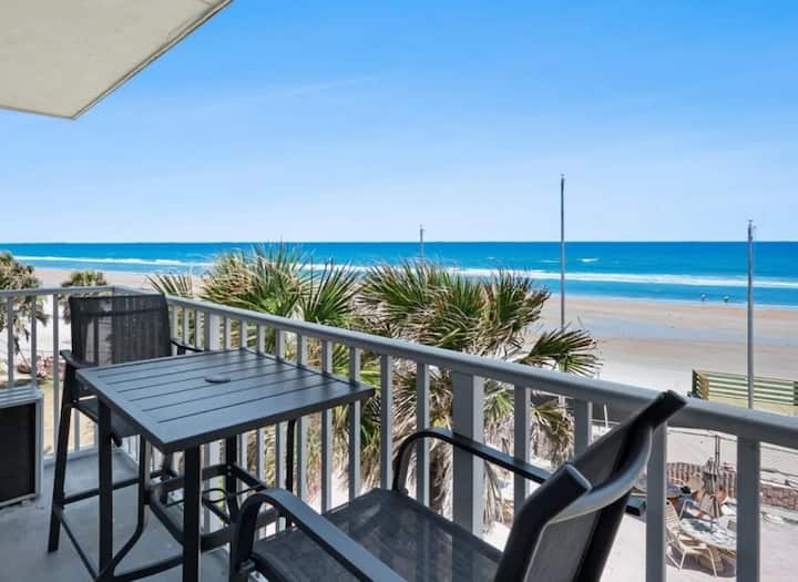 Oceanfront Comfort | Affordable & Peaceful Escape - Daytona Beach, FL