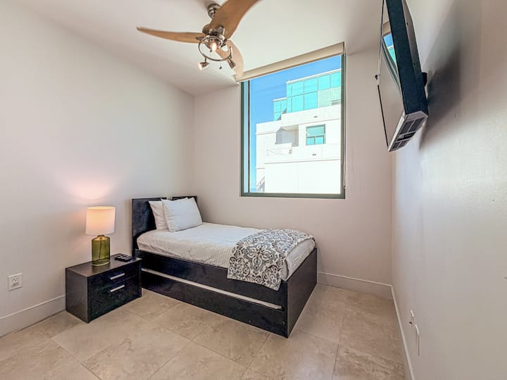 Dormitorio cuatro con cama nido doble