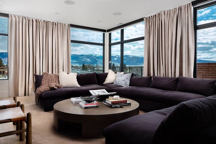 Rental Advisor managed Airbnb listing 2