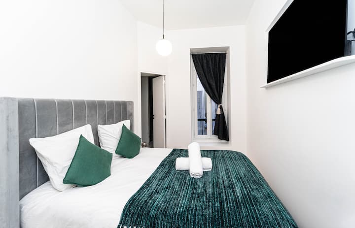 Schlafzimmer 2