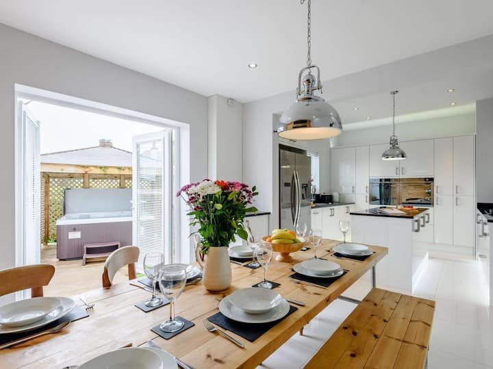 4 Bed In Llandudno (Oc-75466) - Llandudno