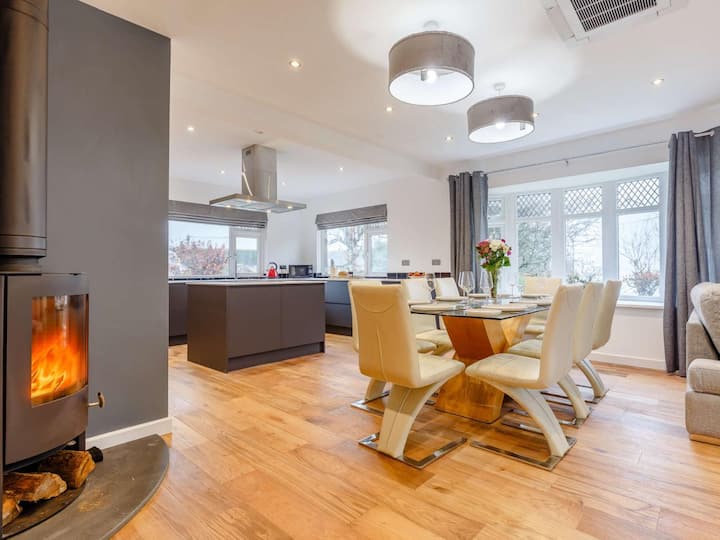 4 Bed In Newquay (Oc-83805) - Newquay