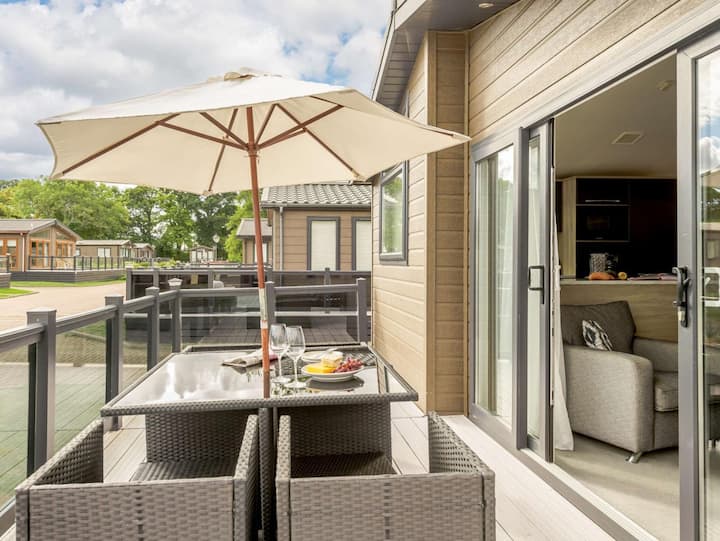 2 Bed In New Milton (Oc-89708) - Brockenhurst