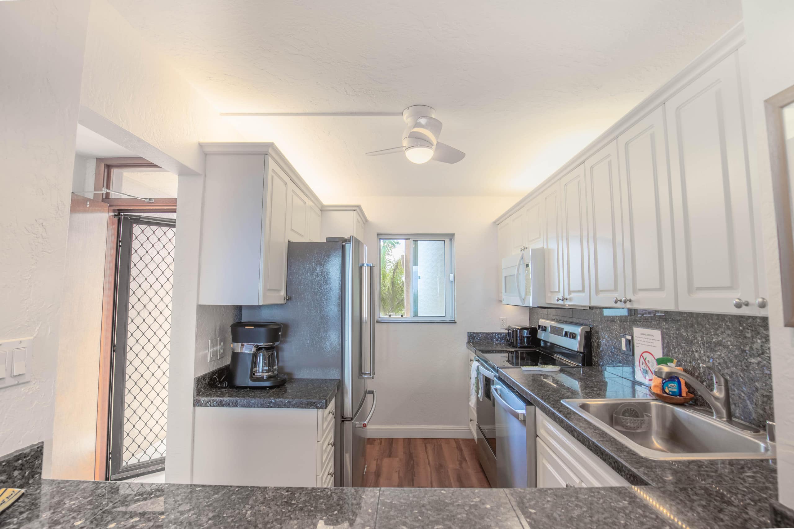 Condo in Kihei · ★5.0 · 2 bedrooms · 3 beds · 2 baths - Image 3