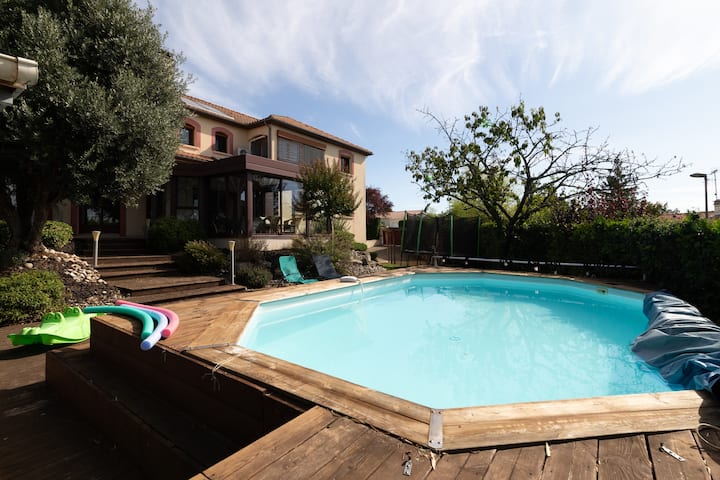La Jolie Niortaise - With pool