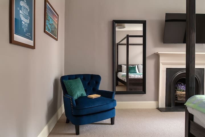 מיטת ארבע עמודים ב-Quarter House, Scottish Borders