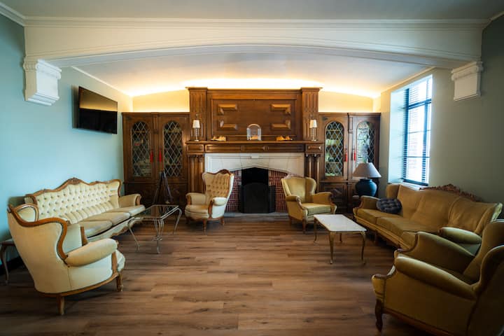 Lapostrof - Luxury City Holiday Home - België