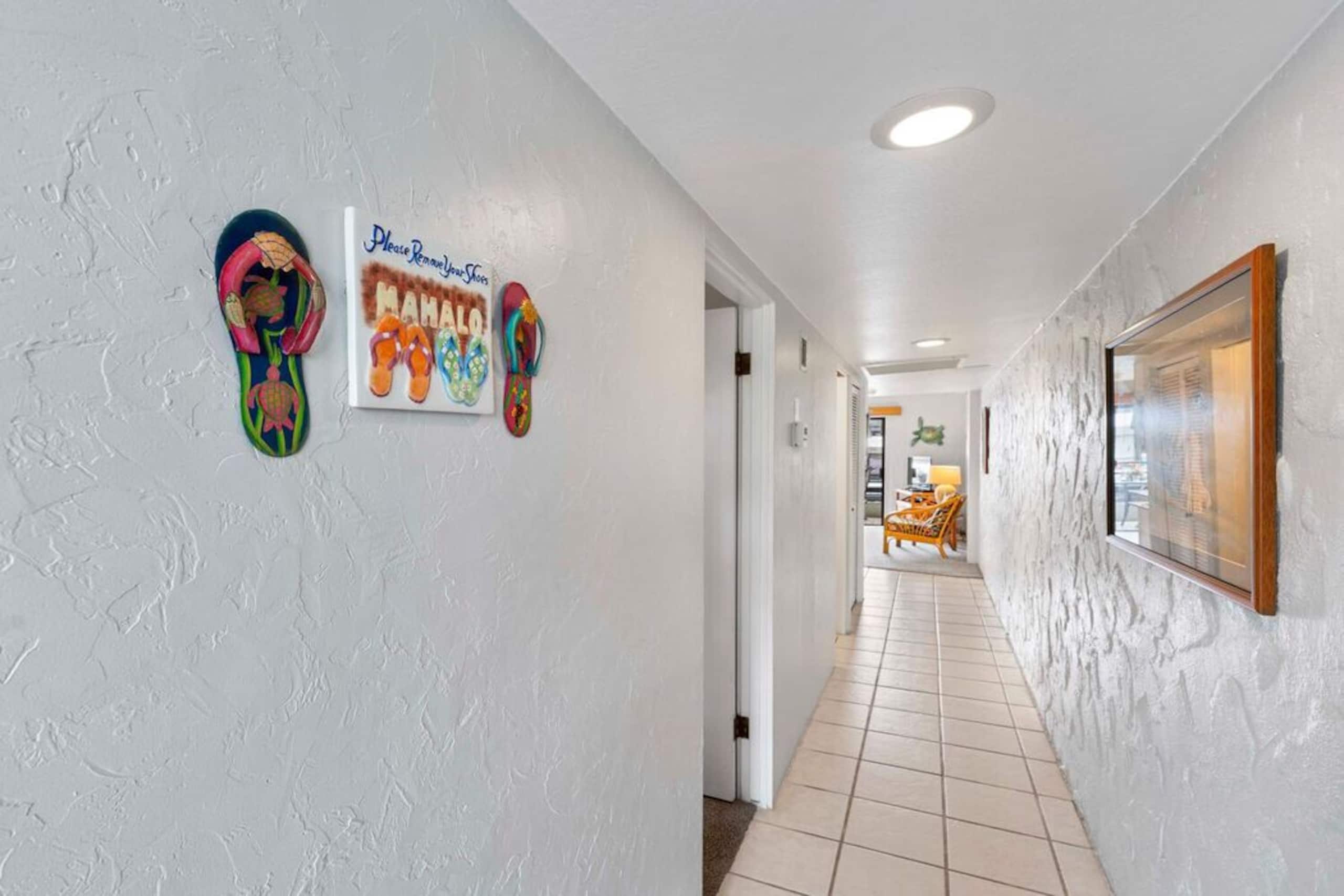 Condo in Kailua-Kona · ★4.89 · 1 bedroom · 2 beds · 1 private bath - Image 17