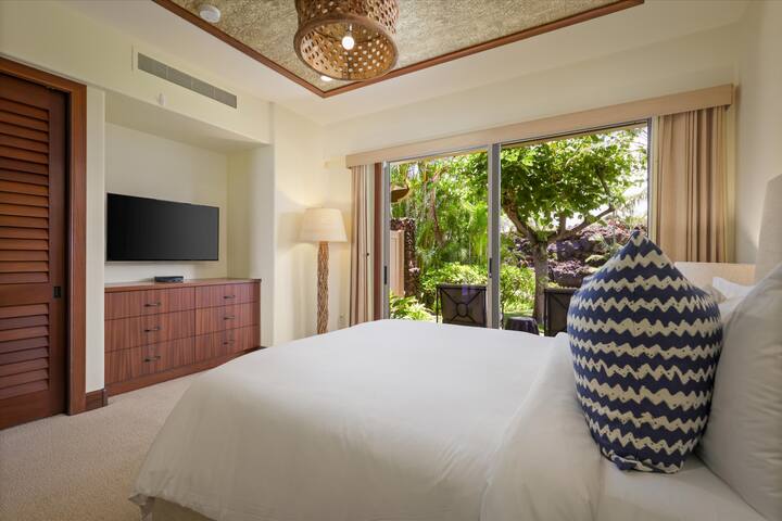 Ke Alaula 217A – Ocean Views & Daily Housekeeping