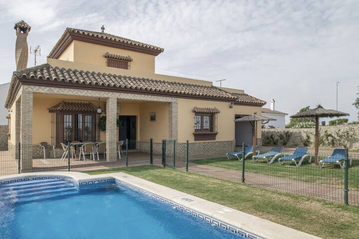 Guest favorite listing in Conil De La Frontera