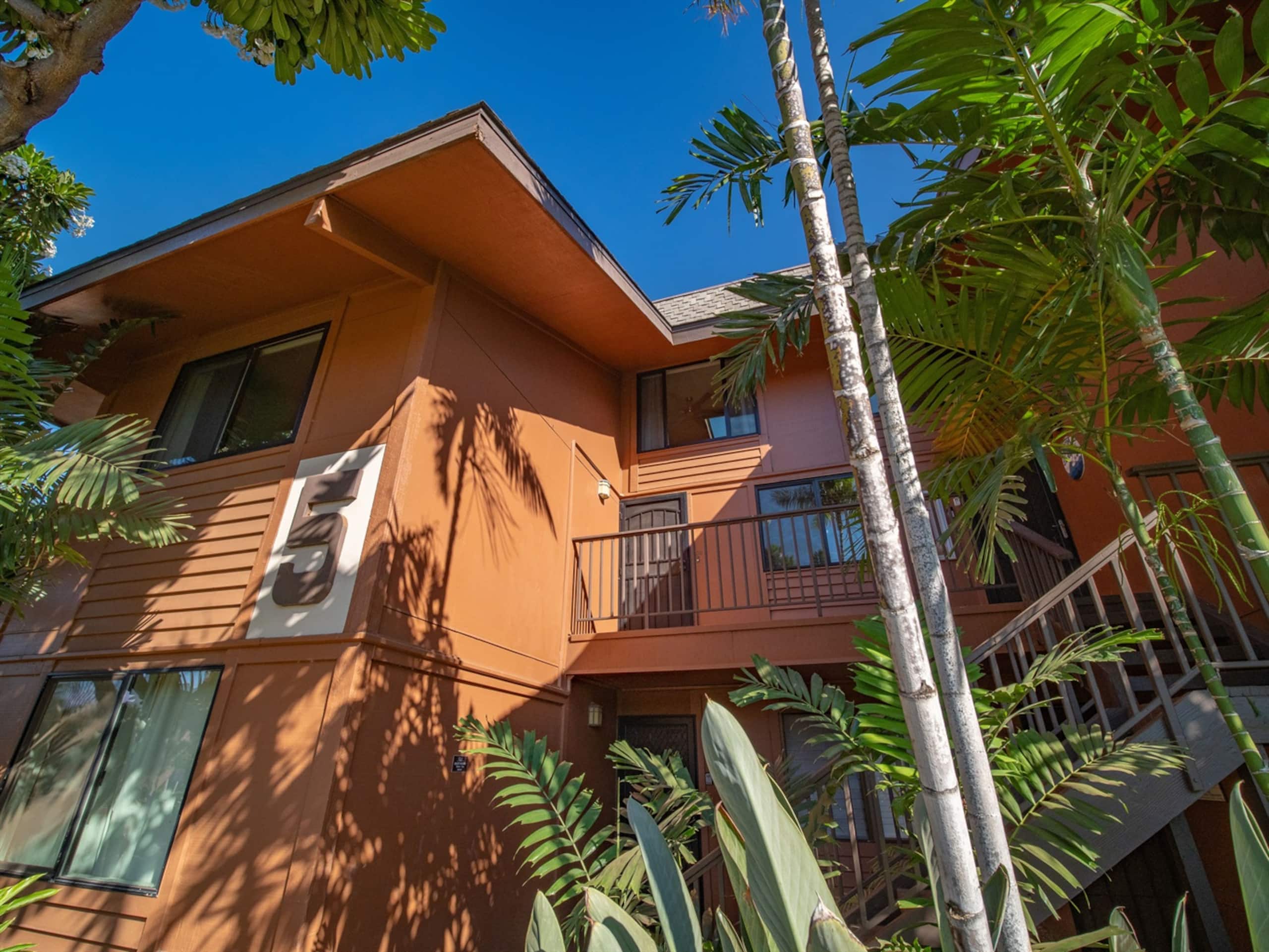 Condo in Kihei · ★4.95 · 2 bedrooms · 3 beds · 2 baths - Image 27