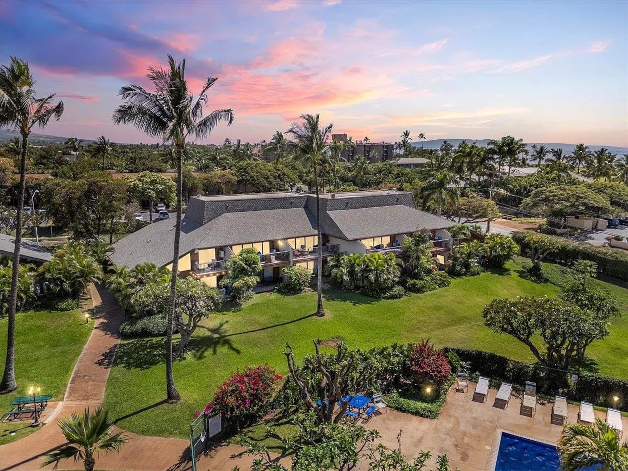 Condo in Kihei · ★4.95 · 2 bedrooms · 3 beds · 2 baths - Image 28