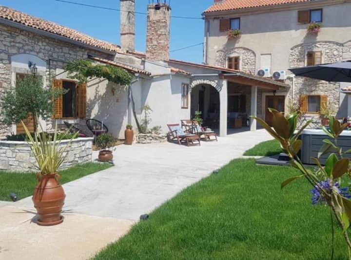 Double Room With Terrace (S1) - Pula