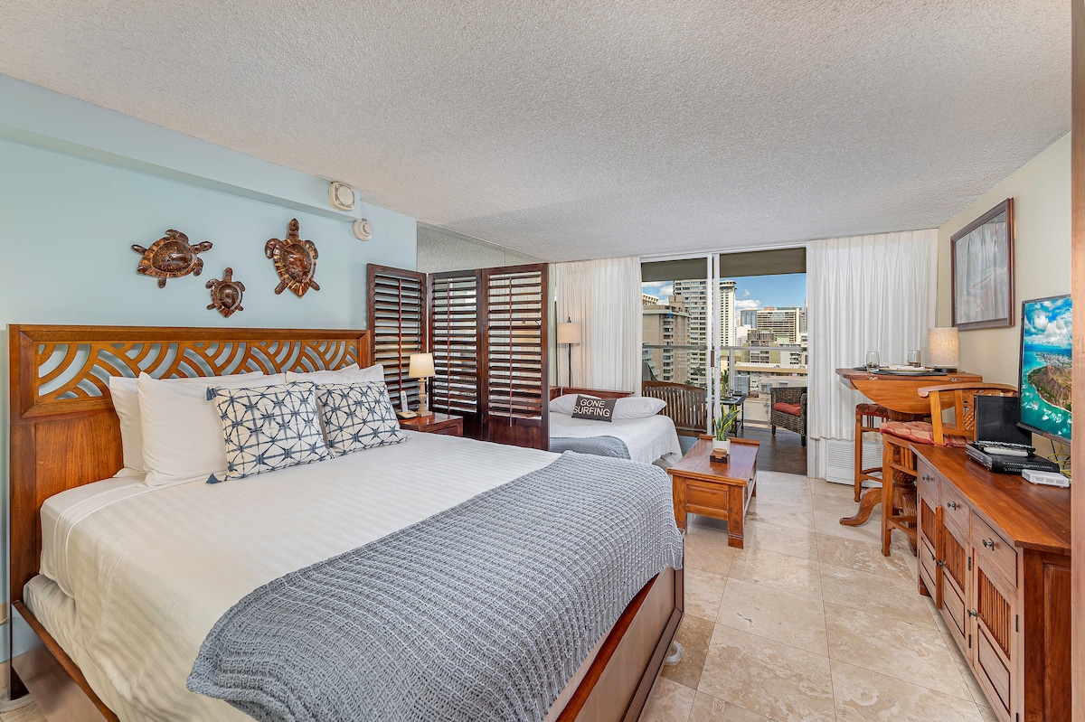 Island Colony City-Mountains View Condo Near Beach and Restaurants-Shops0 BR1 BA3 Guests — Oahu Waikiki, HI — vacation rental
