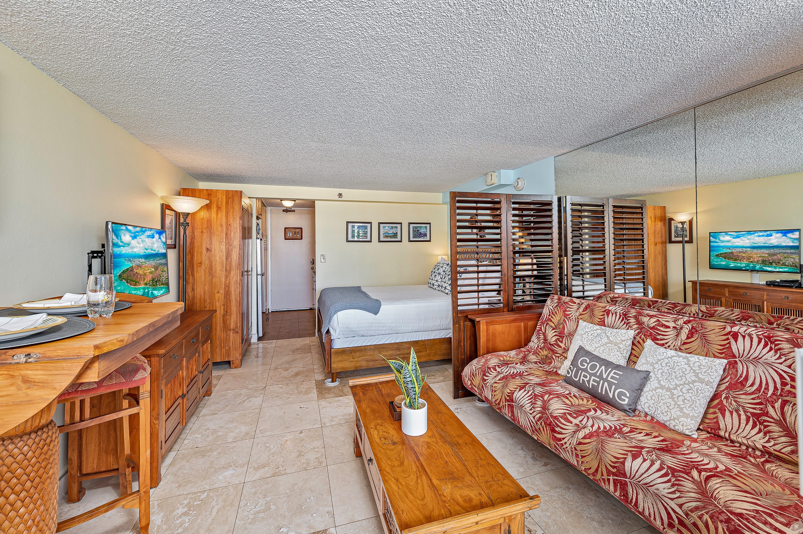 Island Colony City-Mountains View Condo Near Beach - Image 10