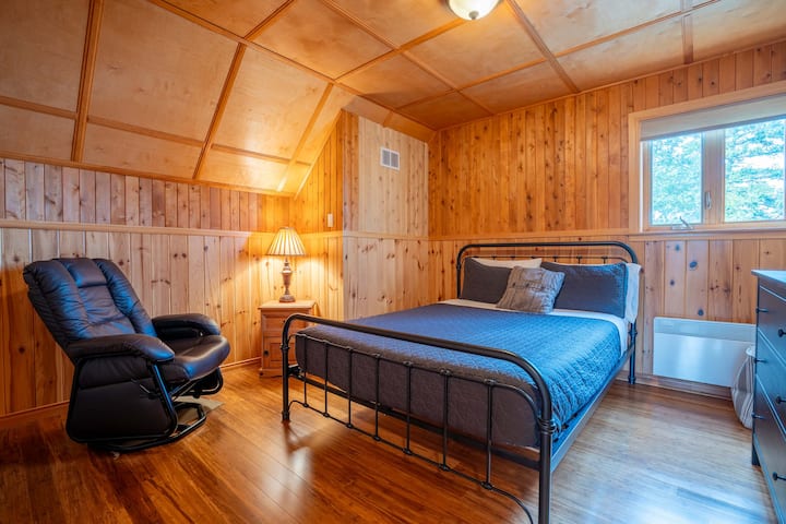 Habitación con vistas al bosque - Cama queen