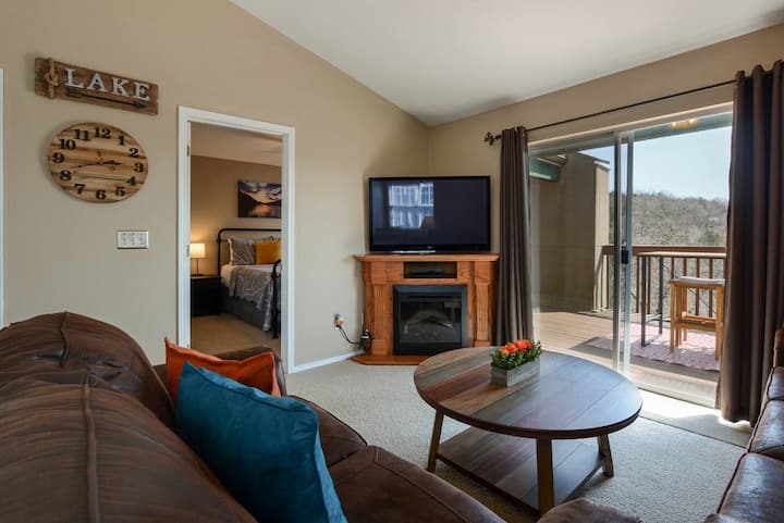 4br Sister Condos | Lakeview | Sleeps 12 Guests - Branson West, MO