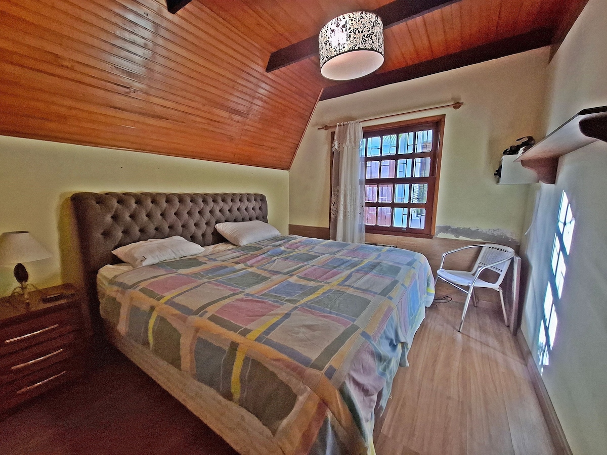 غرفة النوم 1