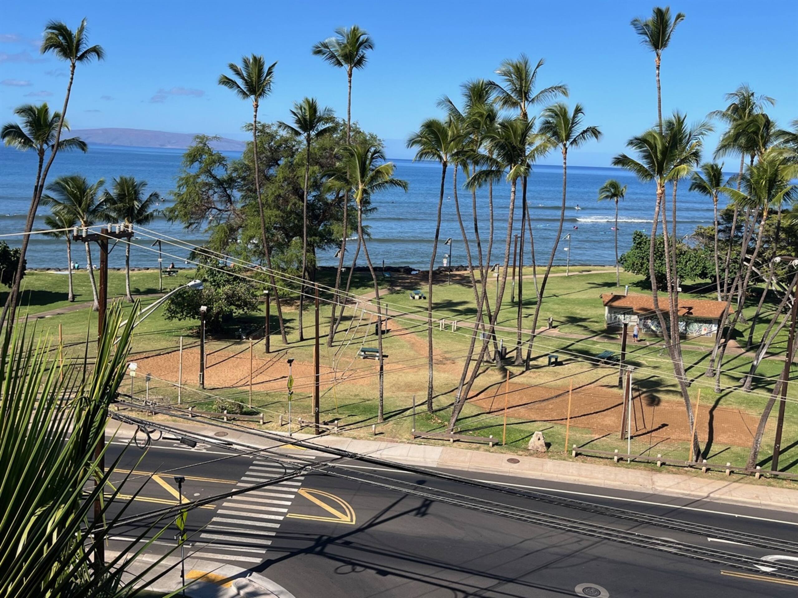 Oceanview Penthouse: Peaceful Upscale Escape, View - Image 21