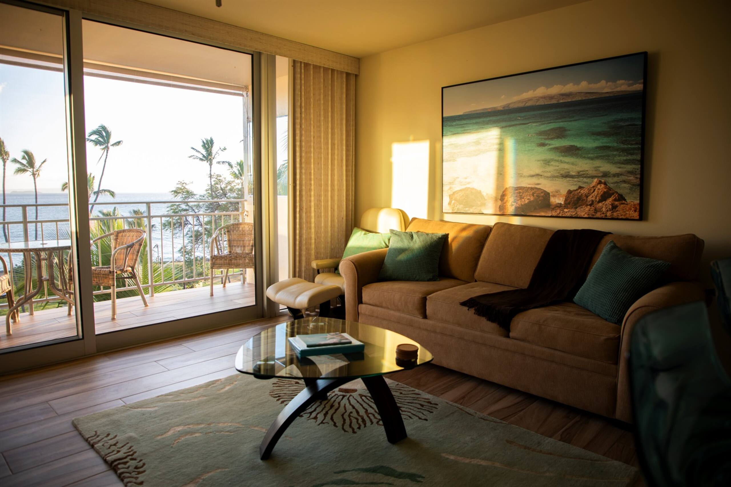 Oceanview Penthouse: Peaceful Upscale Escape, View - Image 56
