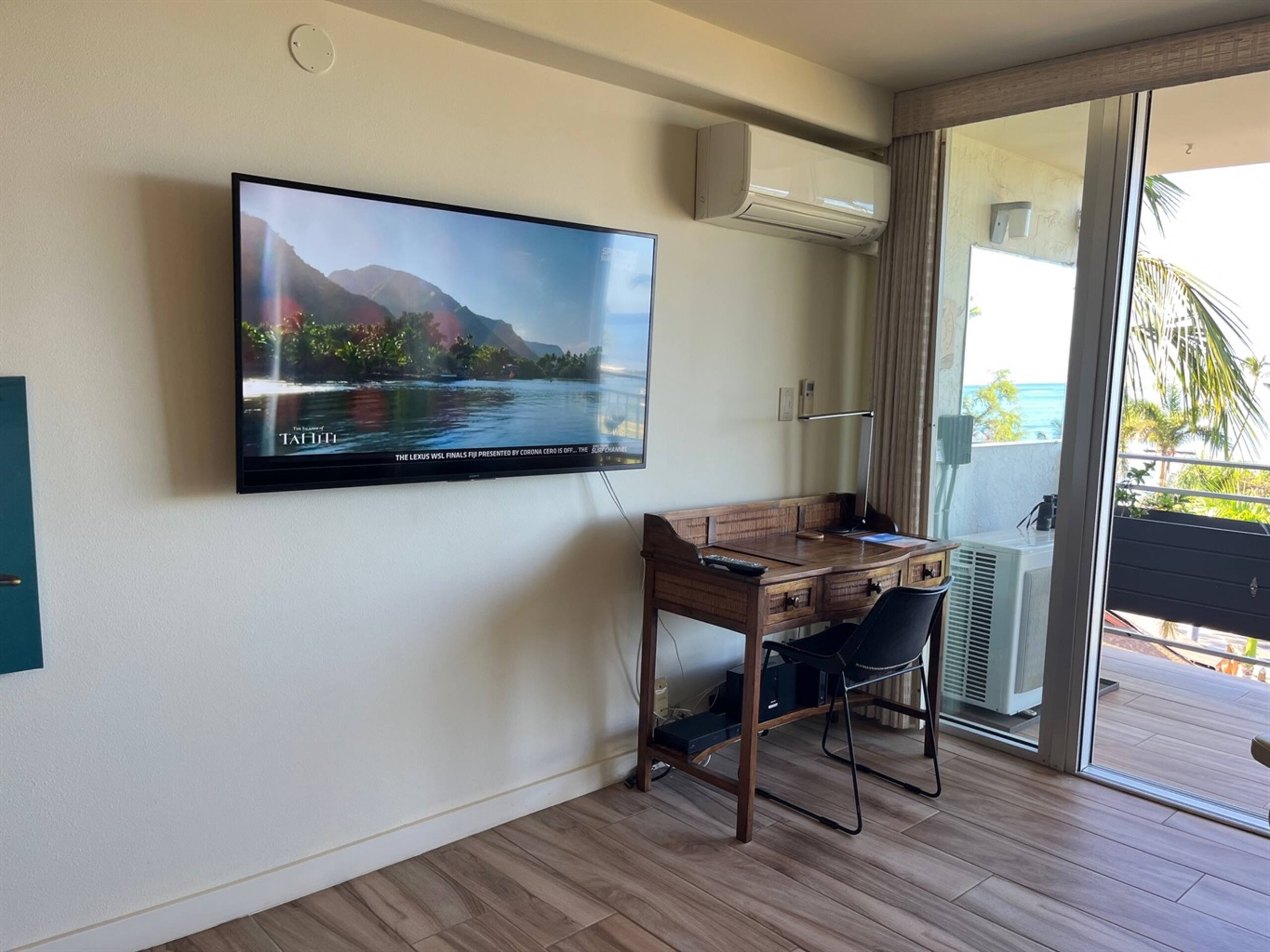 Oceanview Penthouse: Peaceful Upscale Escape, View - Image 48
