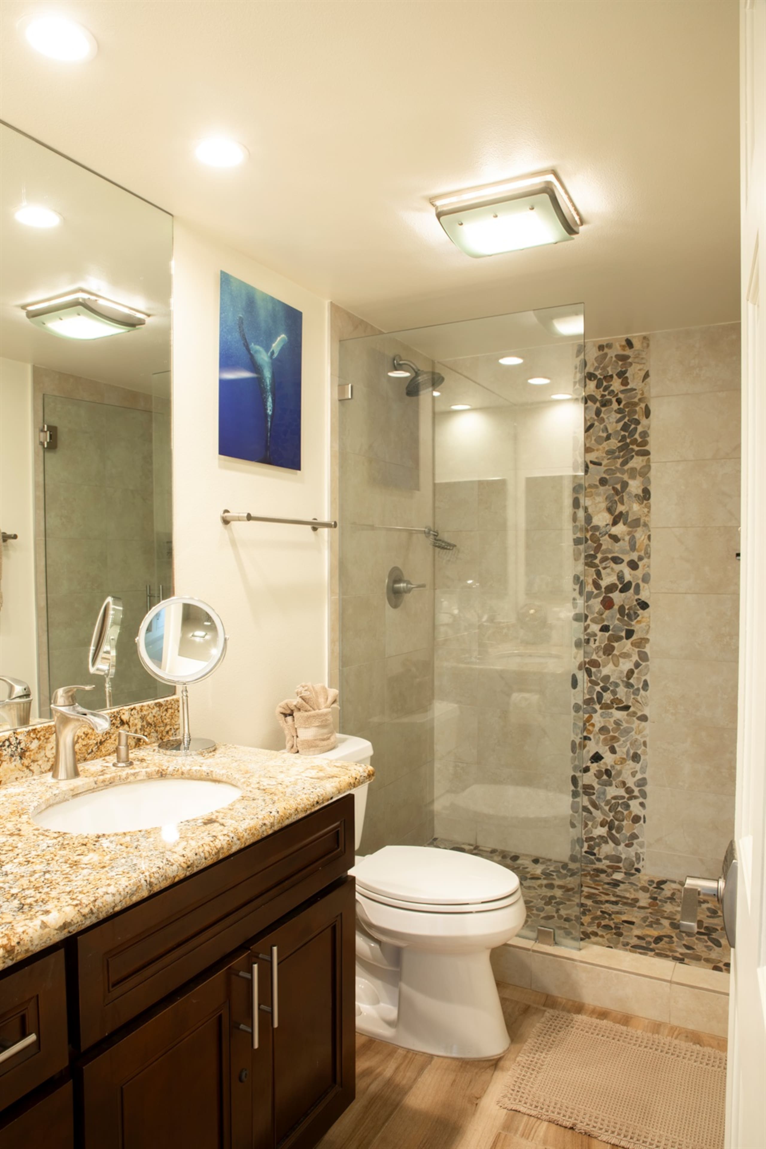 Oceanview Penthouse: Peaceful Upscale Escape, View - Image 9
