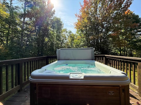 Frosthaven Unit 2-Hot Tub and Sauna