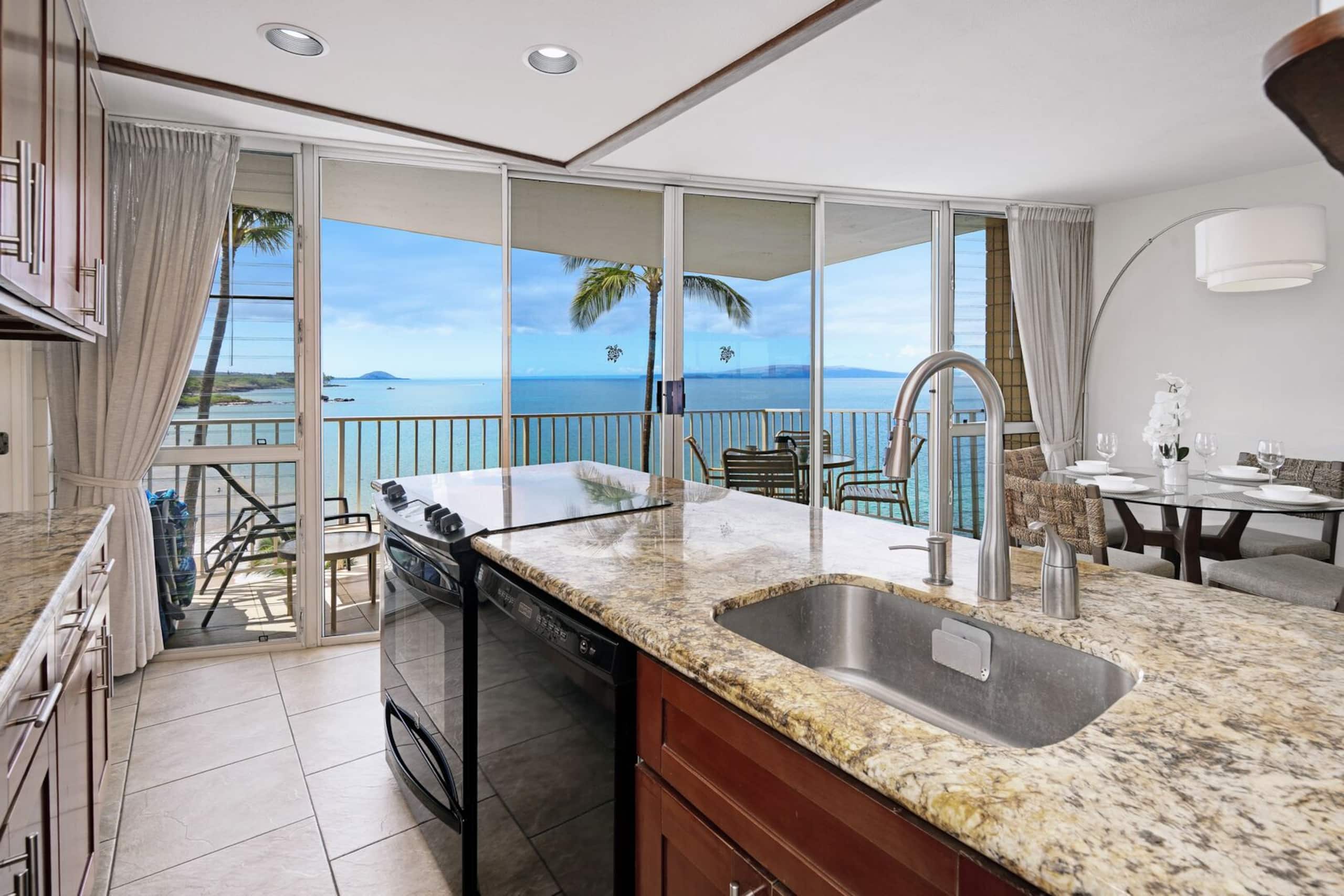 Condo in Kihei · ★4.87 · 2 bedrooms · 4 beds · 2 baths - Image 27