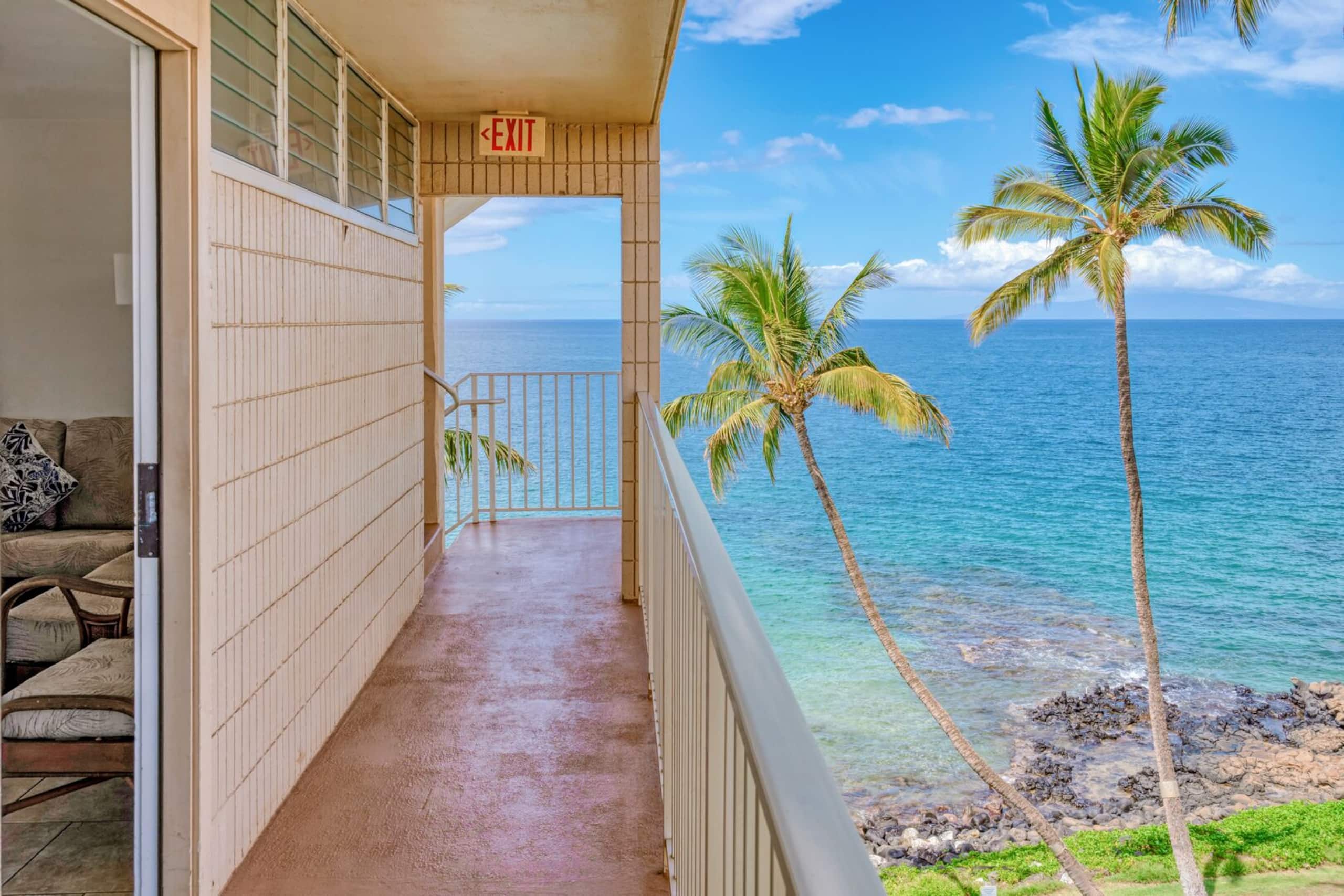 Condo in Kihei · ★4.87 · 2 bedrooms · 4 beds · 2 baths - Image 38