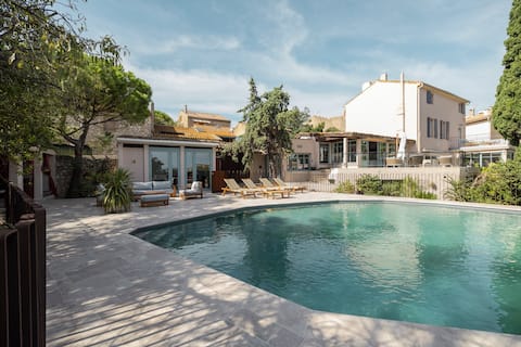 Les Reflets House – Charm and exceptional views