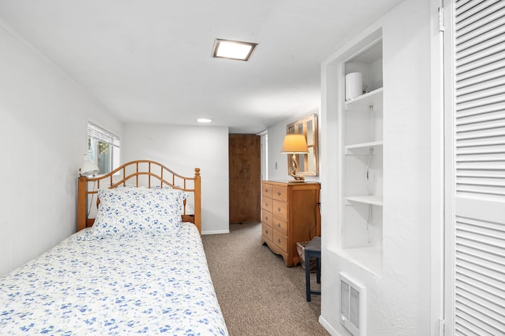 4. spavaća soba – prizemlje – 2 jednostruka kreveta