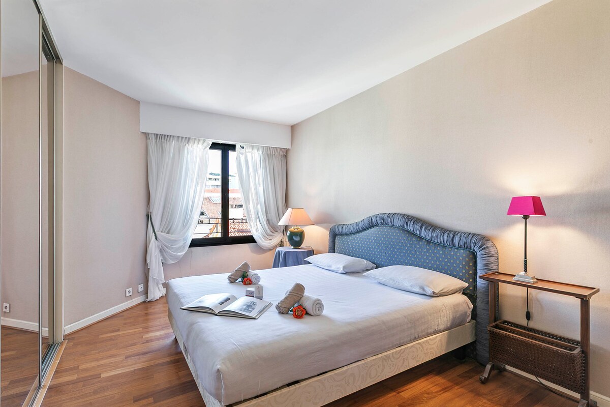 Основна спалня