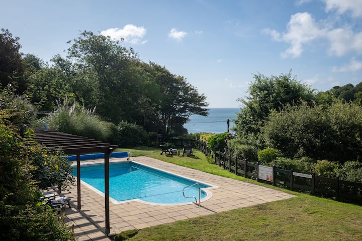 7 St Elmo Court | Finest Stays - Salcombe