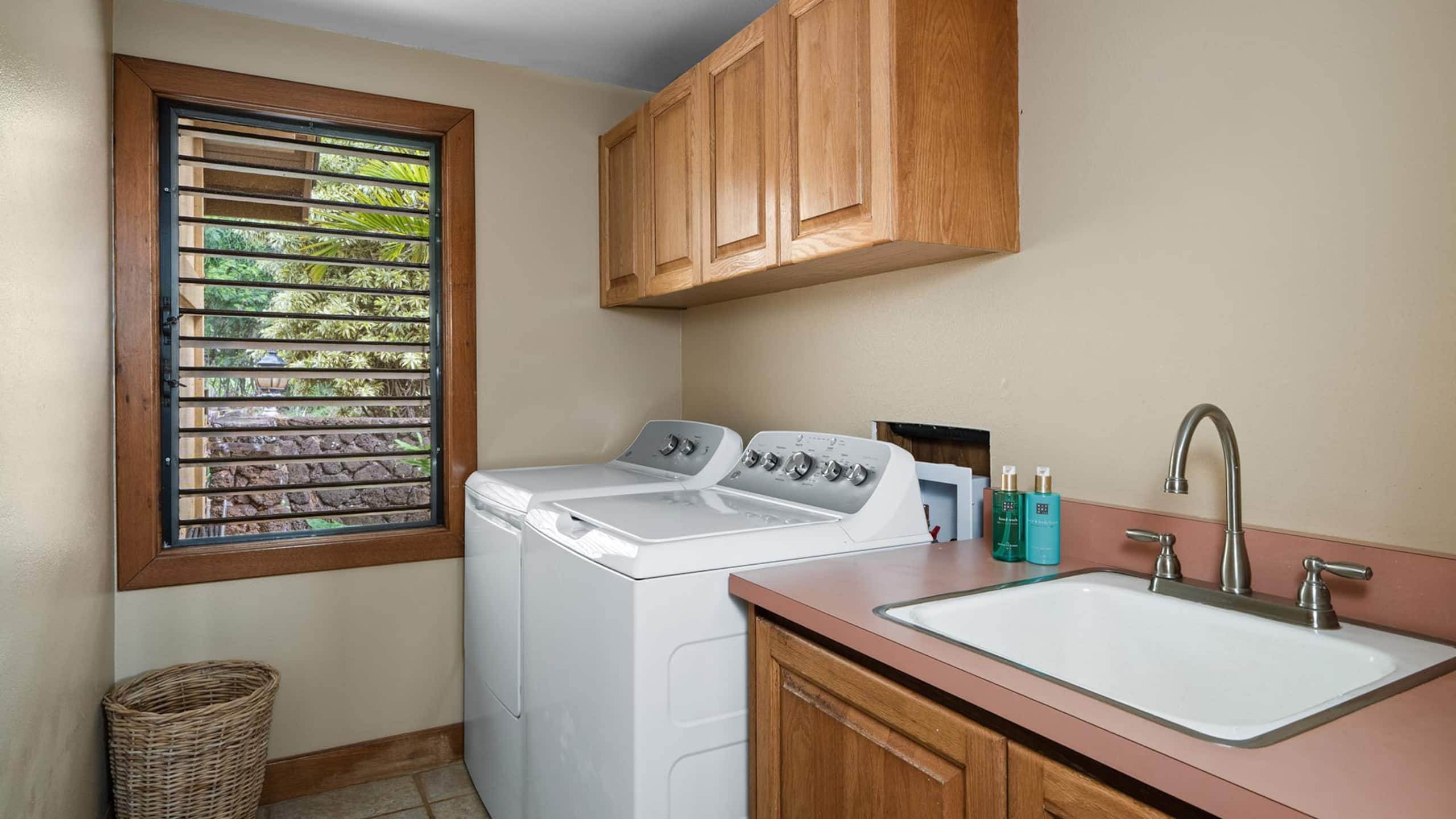 Home in Koloa · ★5.0 · 4 bedrooms · 5 beds · 3.5 baths - Photo 40
