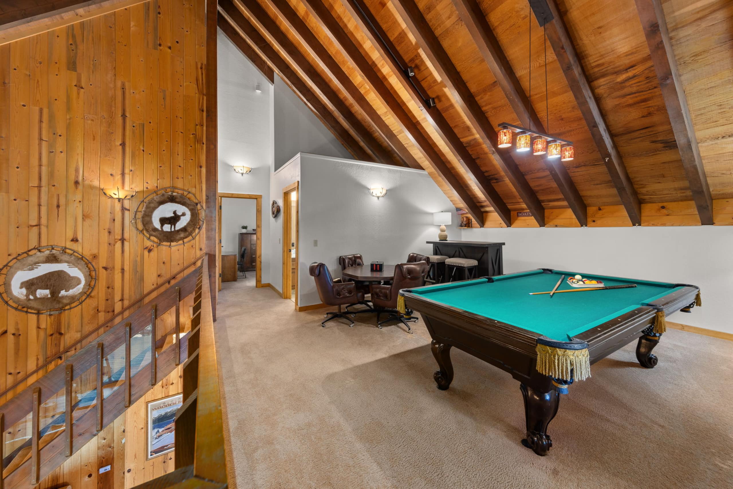 Lakeview 6BR Home with Private Beach Access - Photo 22