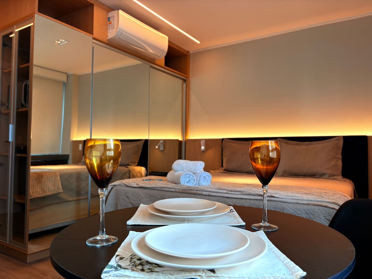 Anúncio popular: Stunning Studio | CGH Airport | Q1002 em Campo Belo