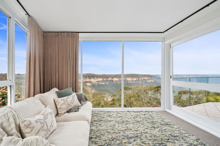 Jamburra - Leura