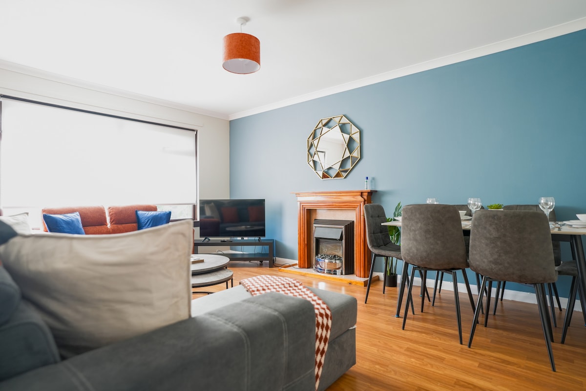 Სასტუმრო ოთახი / ლაუნჯი