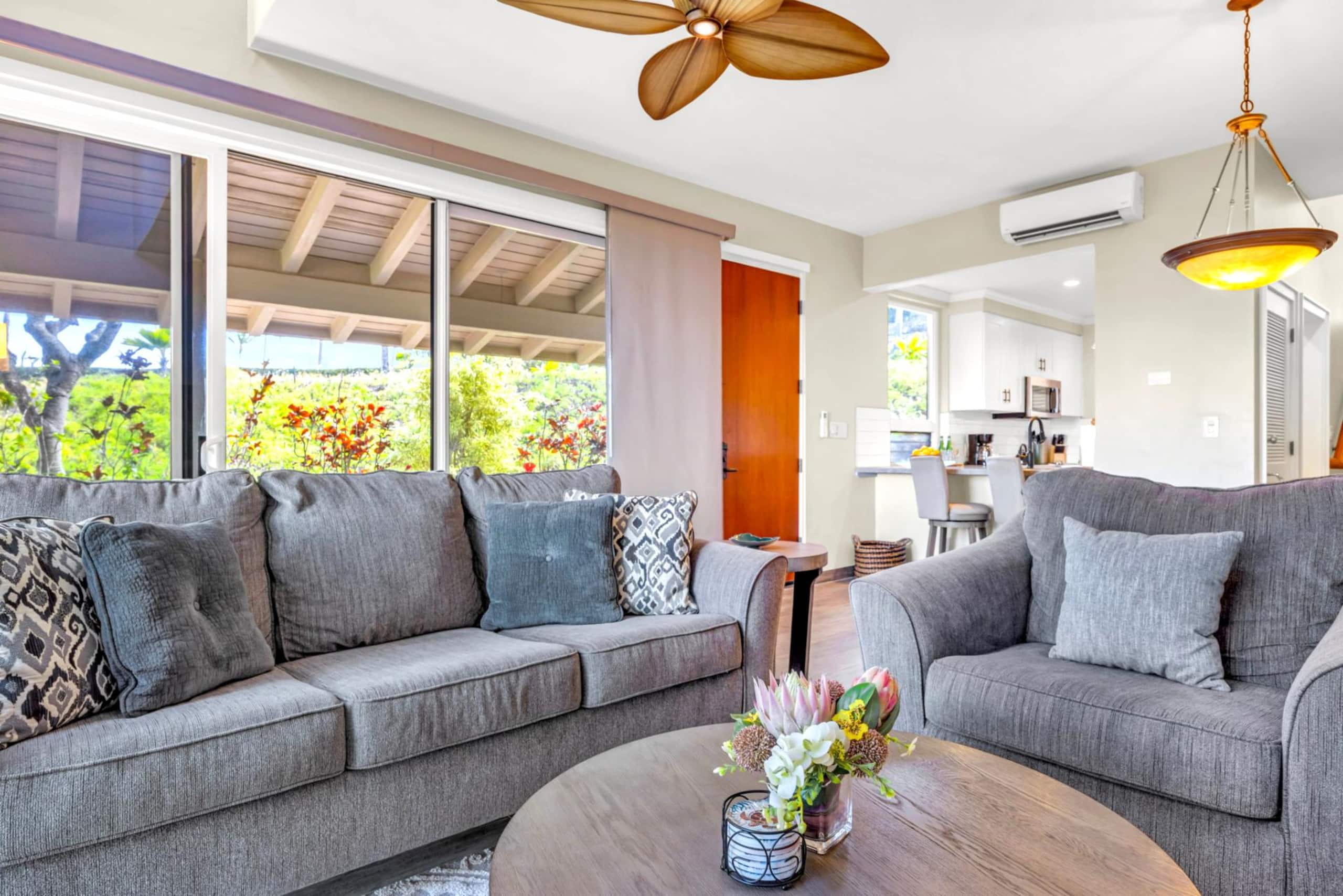 Condo in Lahaina · ★5.0 · 1 bedroom · 2 beds · 2 baths - Image 20