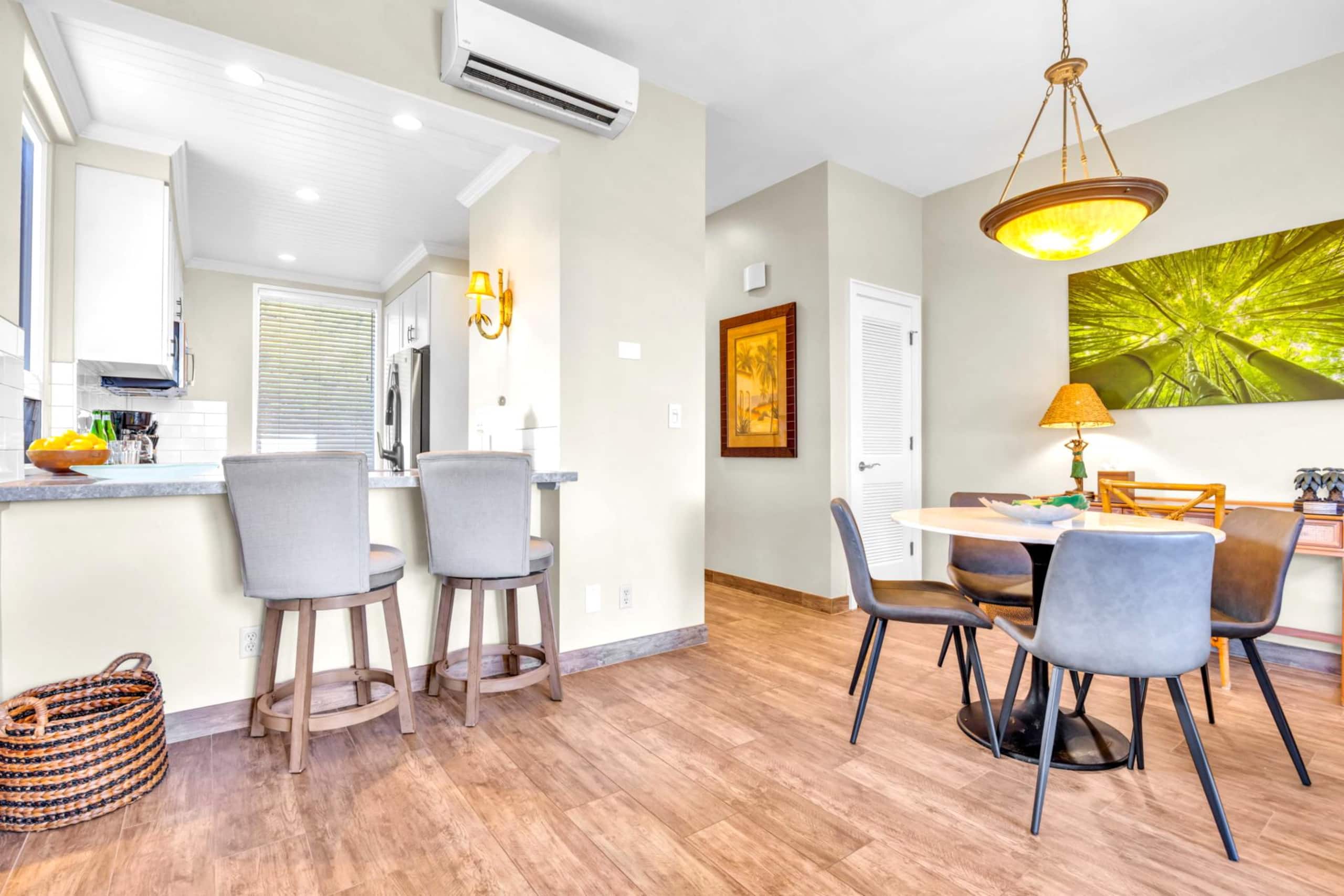 Condo in Lahaina · ★5.0 · 1 bedroom · 2 beds · 2 baths - Image 23