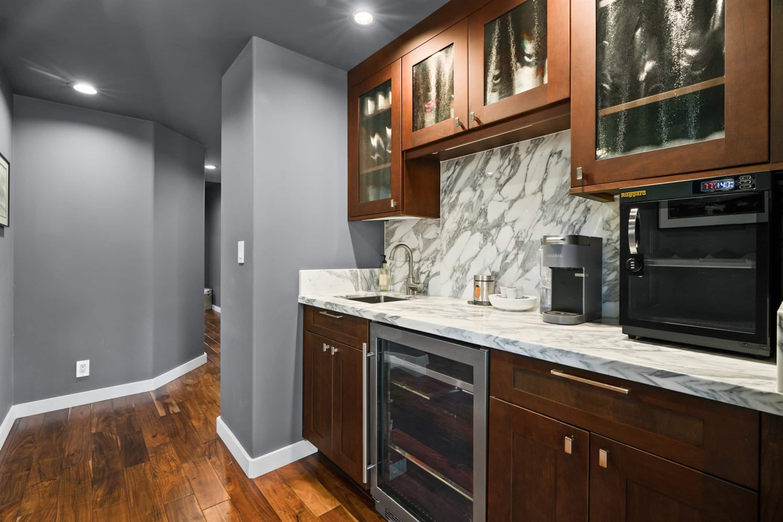 Home in Princeville · ★5.0 · 3 bedrooms · 5 beds · 2.5 private baths - Image 10