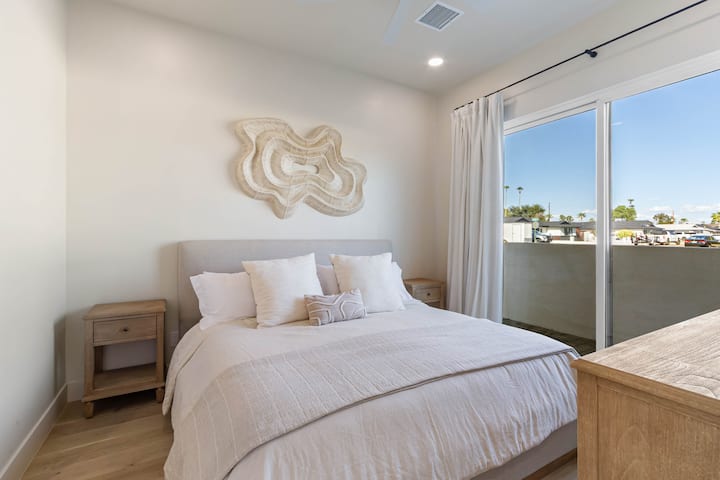 Bedroom 3 (Main Level)- King Bed and Private Patio