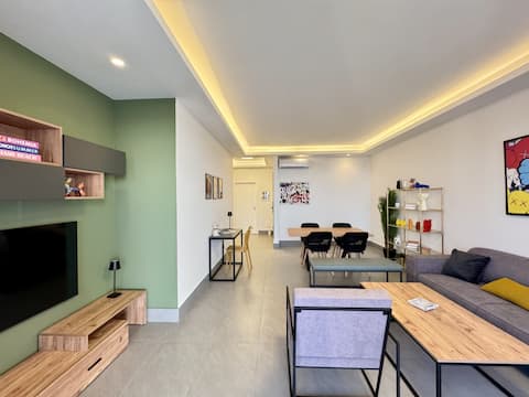Palmera | 2-BR w/ Balcony & Parking – Fanar
